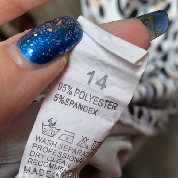 Cold shoulder leopard print dress sz. 14 - Picture 3 of 3